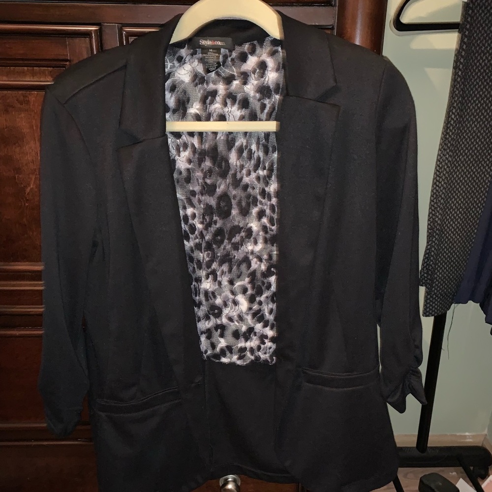 Style and Co. black women’s knit blazer. Size m